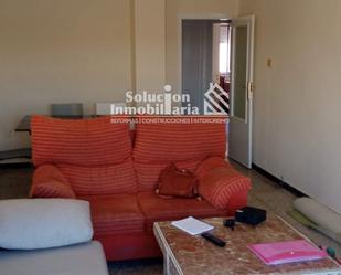 Living room of Flat to rent in Salamanca Capital  with Terrace and Balcony