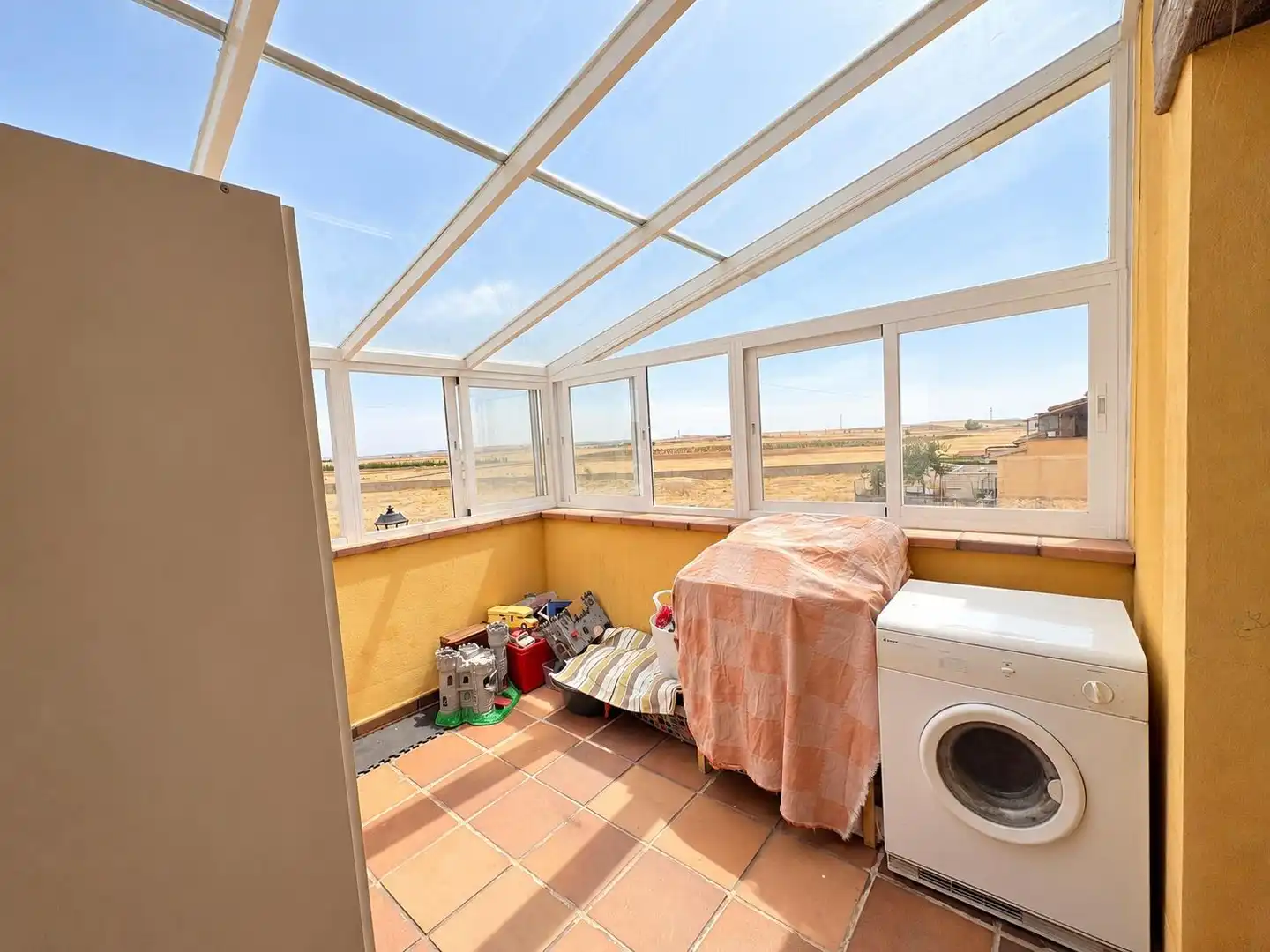 Terraza de Casa adosada en venta en Garcillán, Segovia