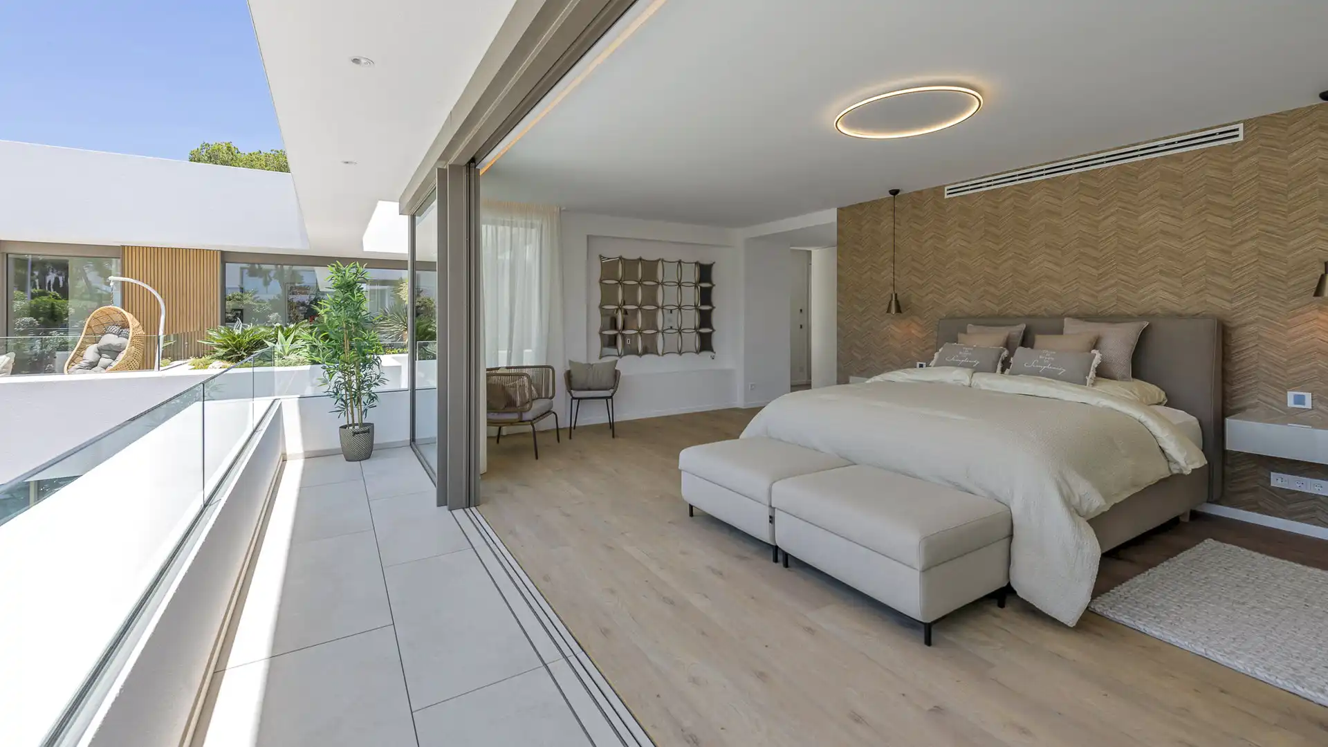 Bedroom of Houses for sale in Calvià  with Air Conditioner, Heating and Parquet flooring