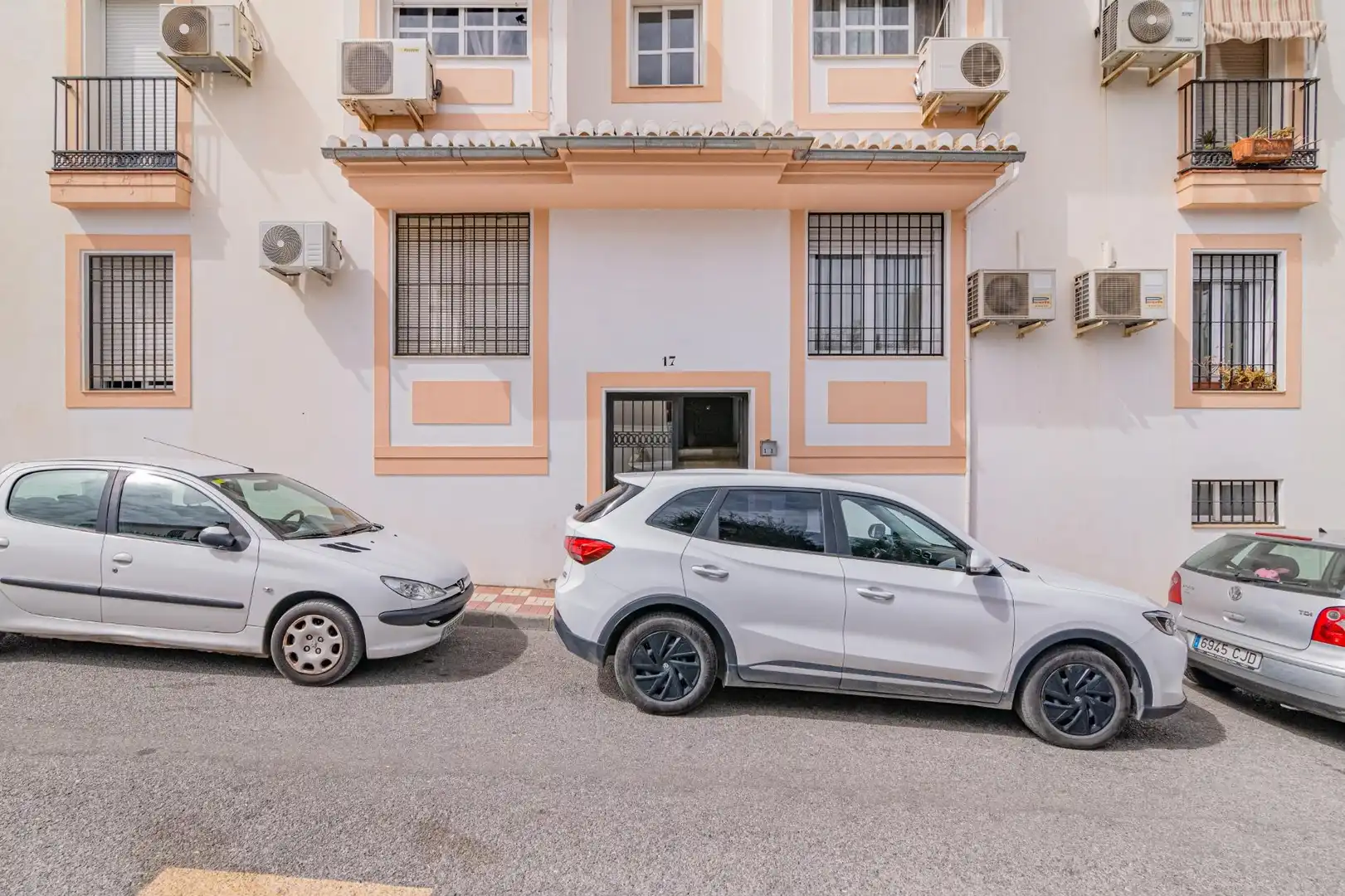 Parking de Piso en venta en La Zubia con Aire acondicionado y Amueblado