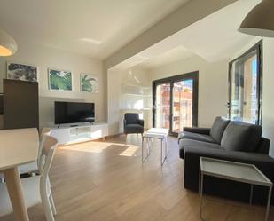 Living room of Flat to rent in  Barcelona Capital  with Air Conditioner, Heating and Parquet flooring