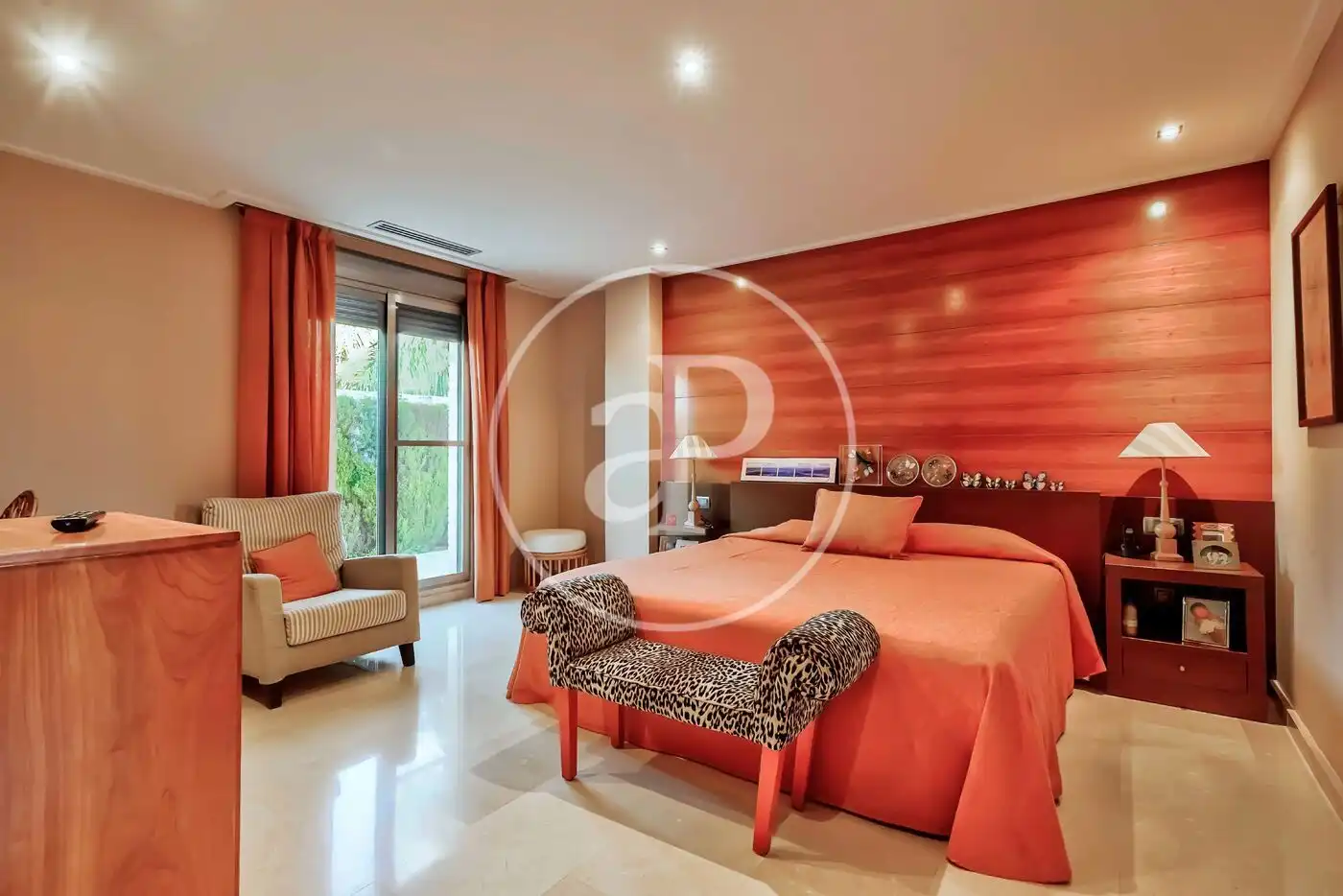 Habitación de Casa o chalet en venta en L'Alcúdia con Aire acondicionado, Calefacción y Jardín privado