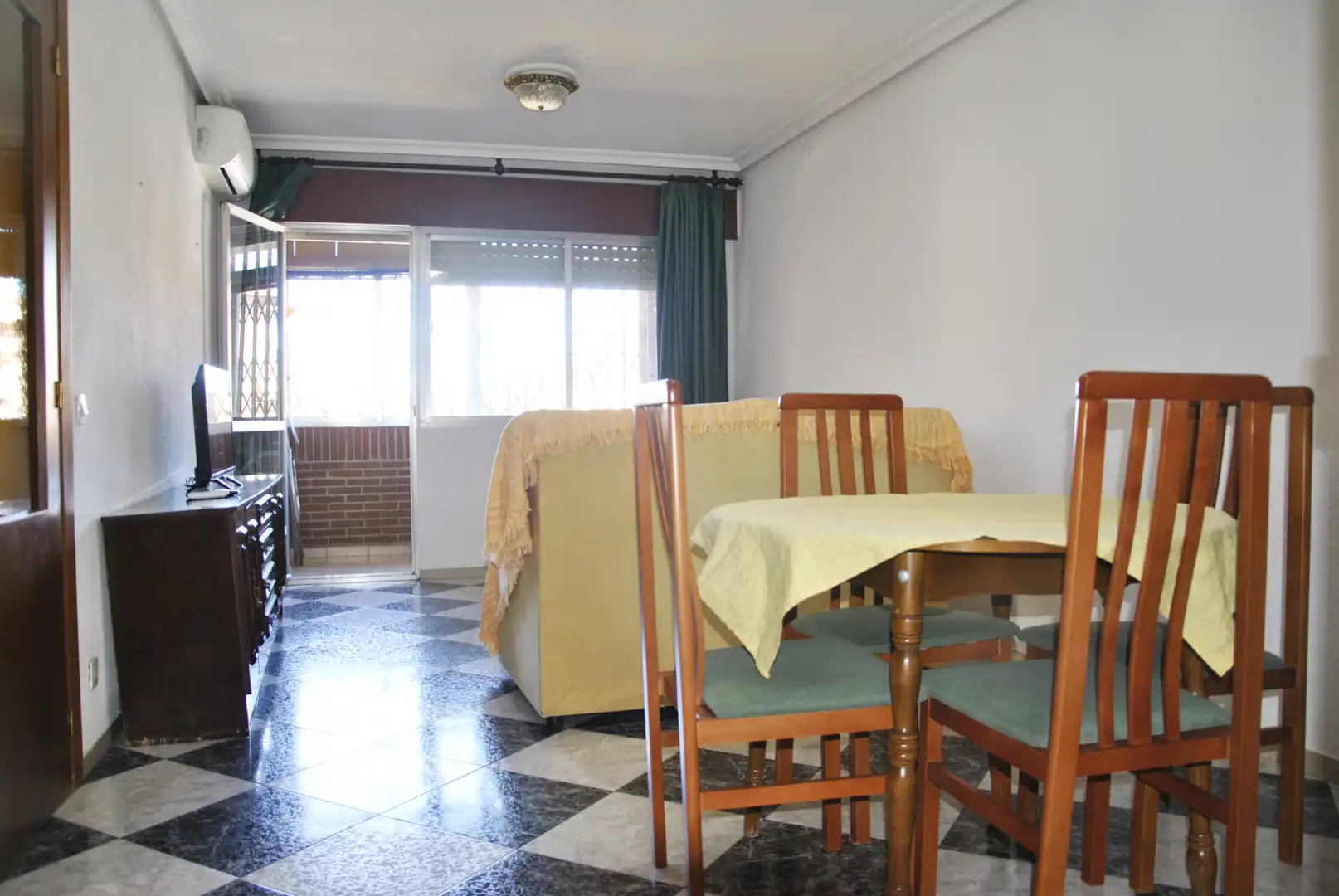 Piso en venta en Calle Sor Valentina Mirón