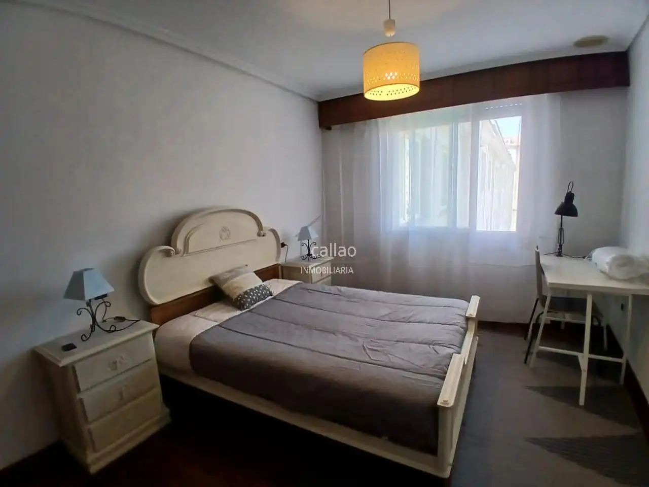 Bedroom of Flat for rent in Ferrol  with Heating, Parquet flooring and Furnished