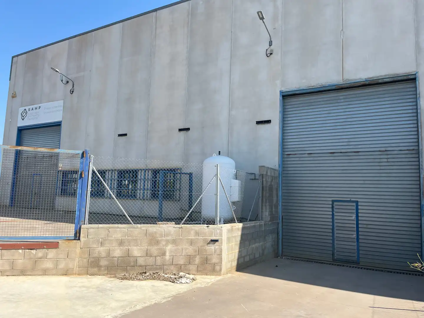 Vista exterior de Nave industrial en venta en Els Hostalets de Pierola