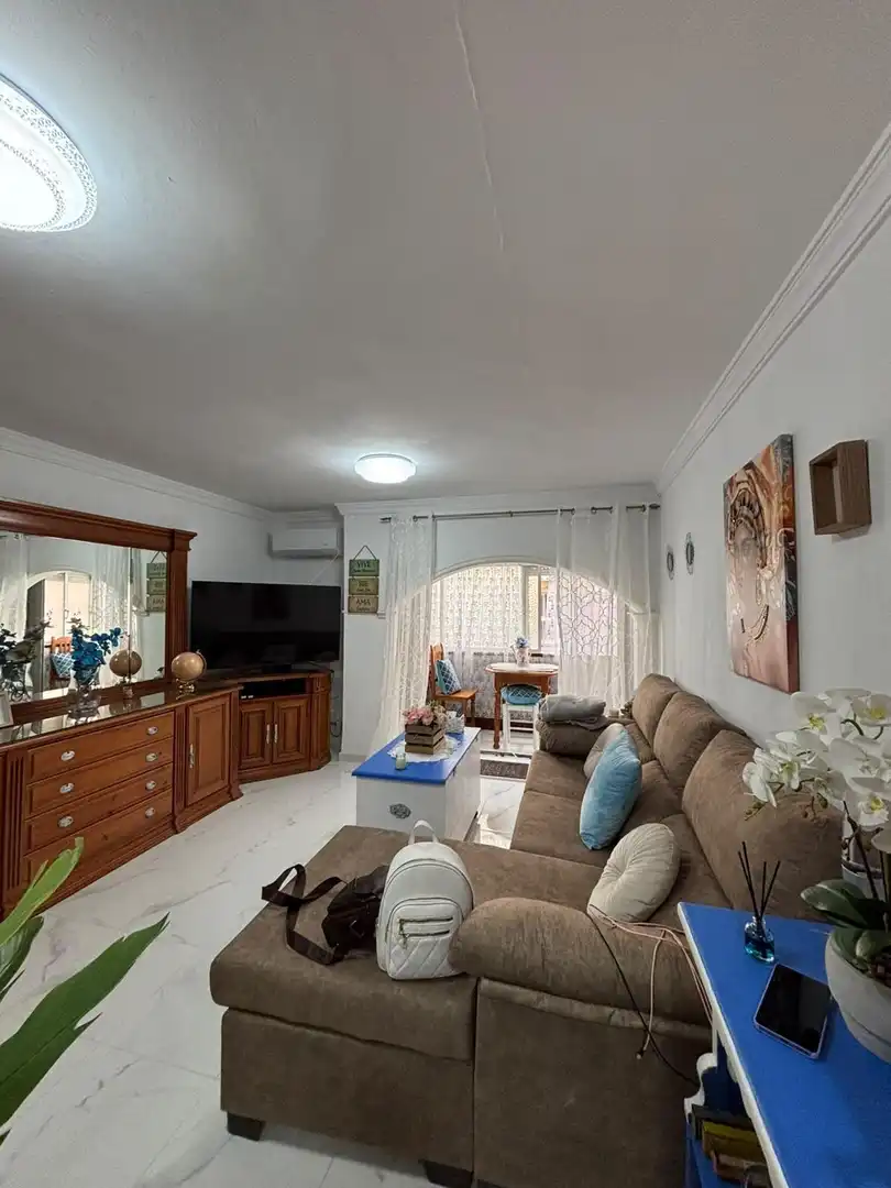 Wohnzimmer von Wohnung zum Verkauf in La Línea de la Concepción