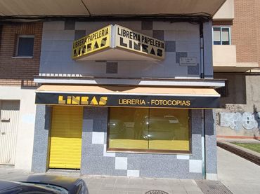 Local comercial en venda a Urbanización Siglo XXI - Carretera de Villalpando