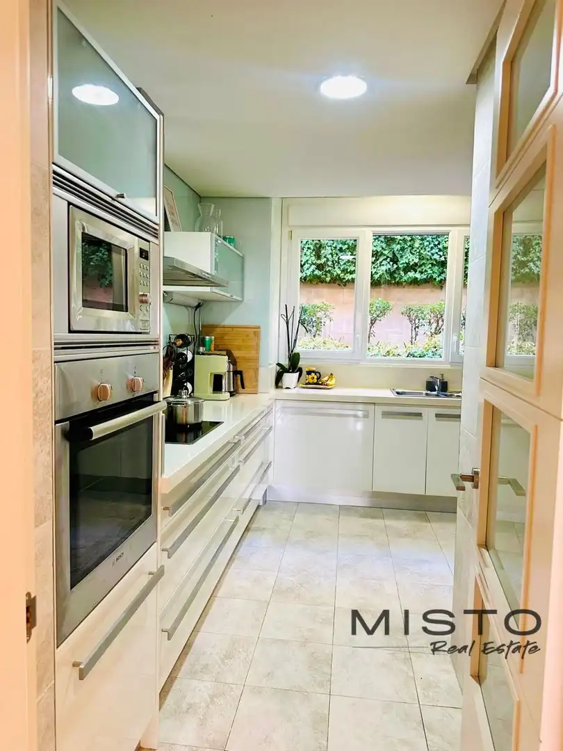 Flat with pool to rent in Urbanización Vista Real, imagen 8