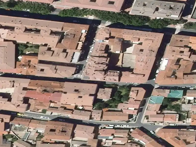 Vista exterior de Edificio en venta en Ávila