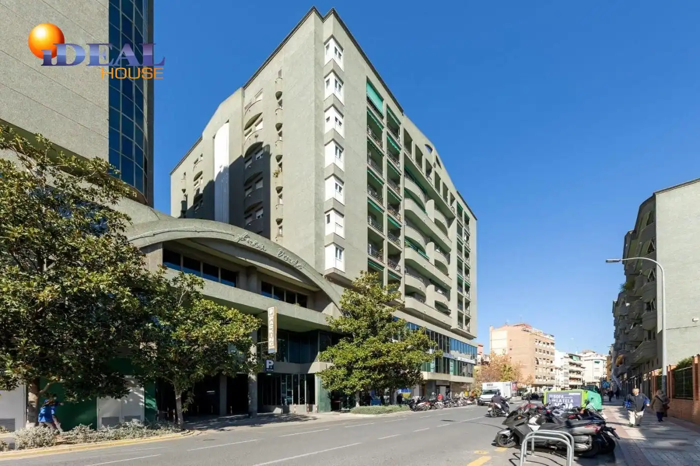 Oficina amb ascensor en venda a 72 Calle San Antón