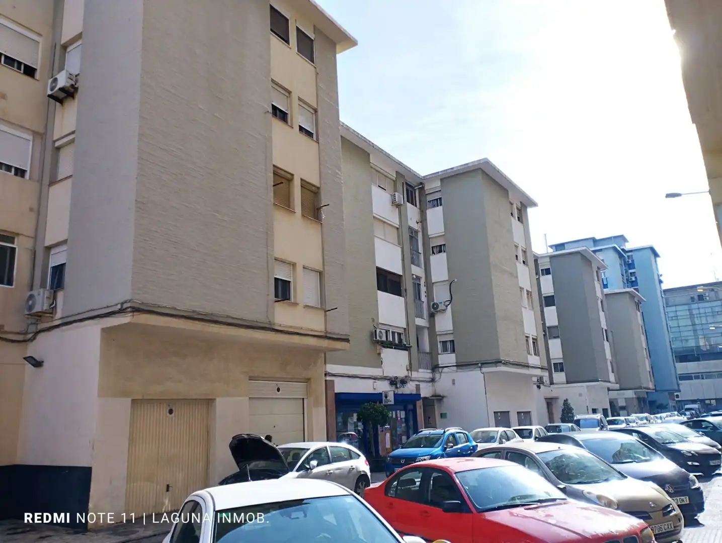 Vista exterior de Piso en venta en Cádiz con Aire acondicionado