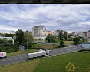 Vista exterior de Pis en venda en Lugo Capital amb Calefacció i Terrassa