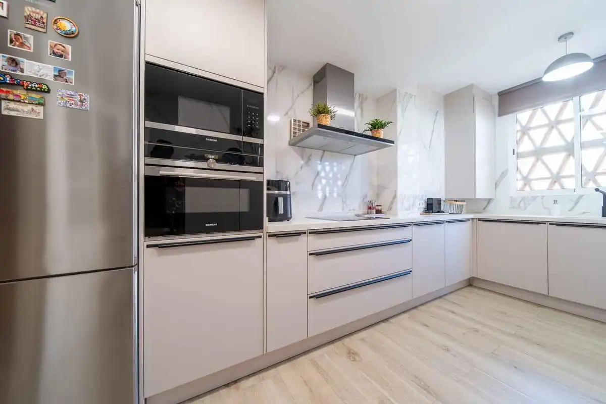 Cuina de Planta baixa en venda en Mijas amb Aire condicionat, Terrassa i Moblat