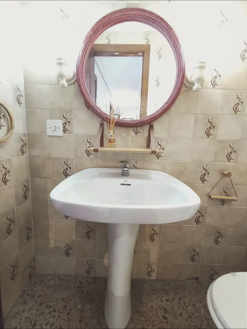 Bathroom of Flat for sale in Valencia  with Air Conditioner, Terrace and Balcony