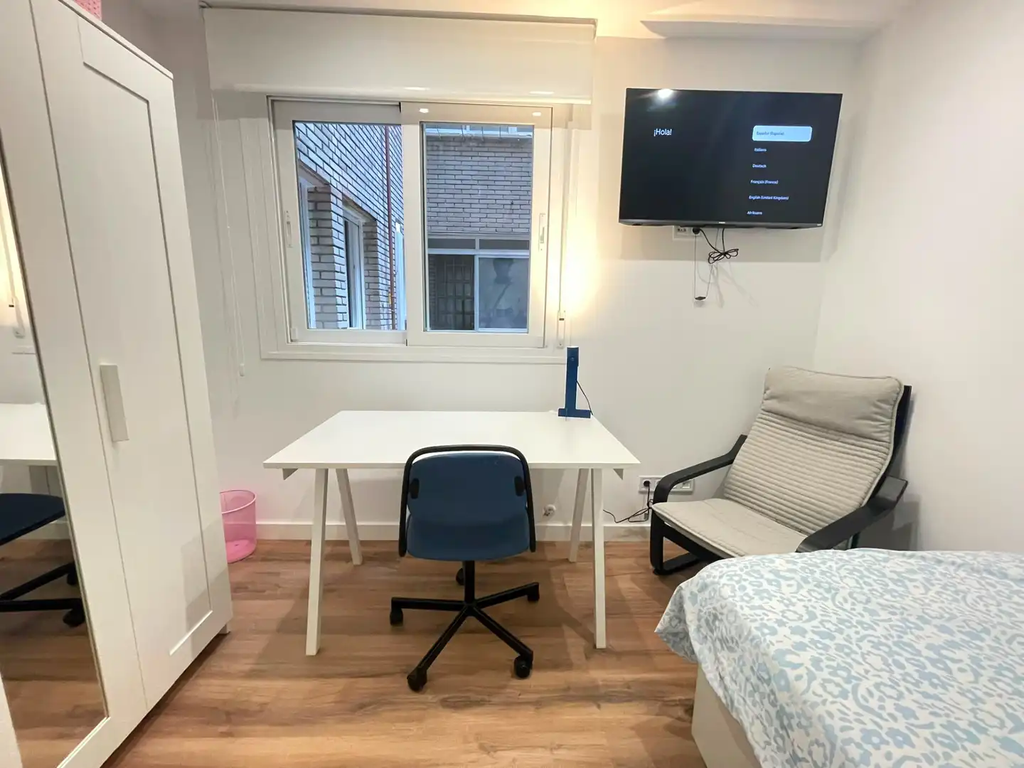 Bedroom of Flat for share in Madrid  with Heating, Furnished and Oven