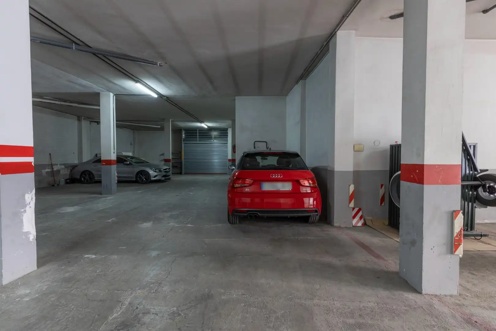 Parkplatz von Wohnung zum Verkauf in Albolote mit Klimaanlage, Heizung und Balkon