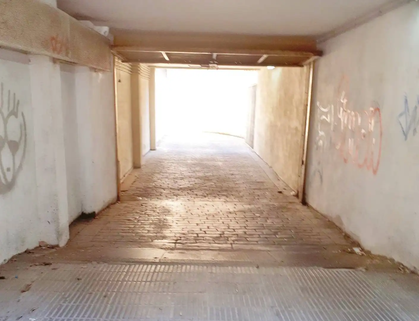 Parkplatz zum Verkauf in Estació de França, imagen 4