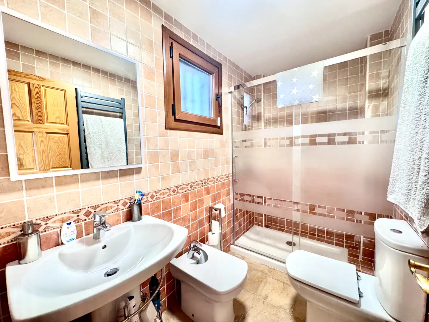 Baño de Apartamento en venta en Paterna del Río con Terraza, Trastero y Amueblado