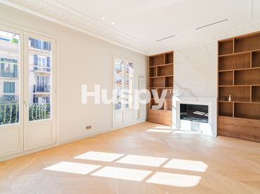 Wohnung mit Aufzug zum Verkauf in Carrer d'Enric Granados