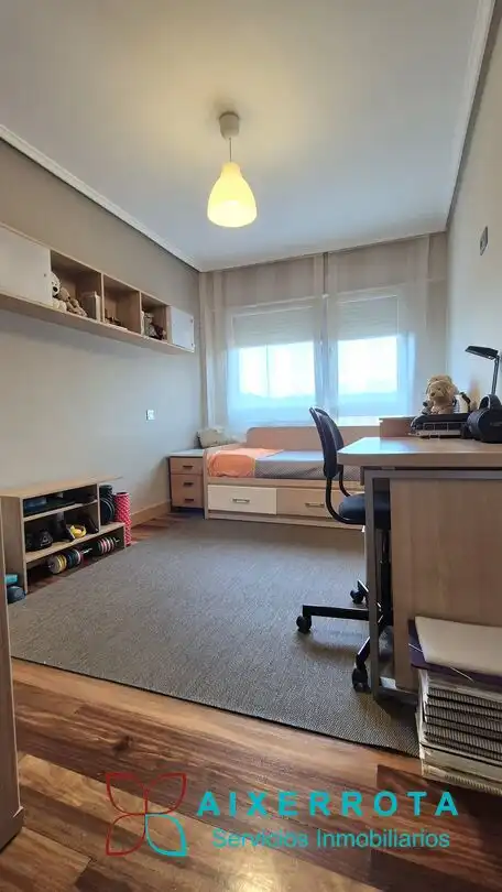 Bedroom of Flat for sale in Getxo   with Heating and Storage room