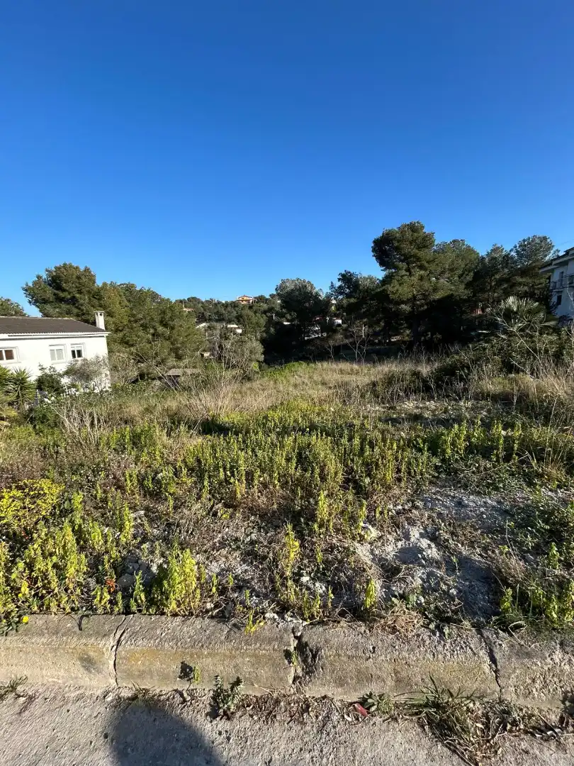 Terreno residencial en venta en Avinguda de Canyelles 41, imagen 5