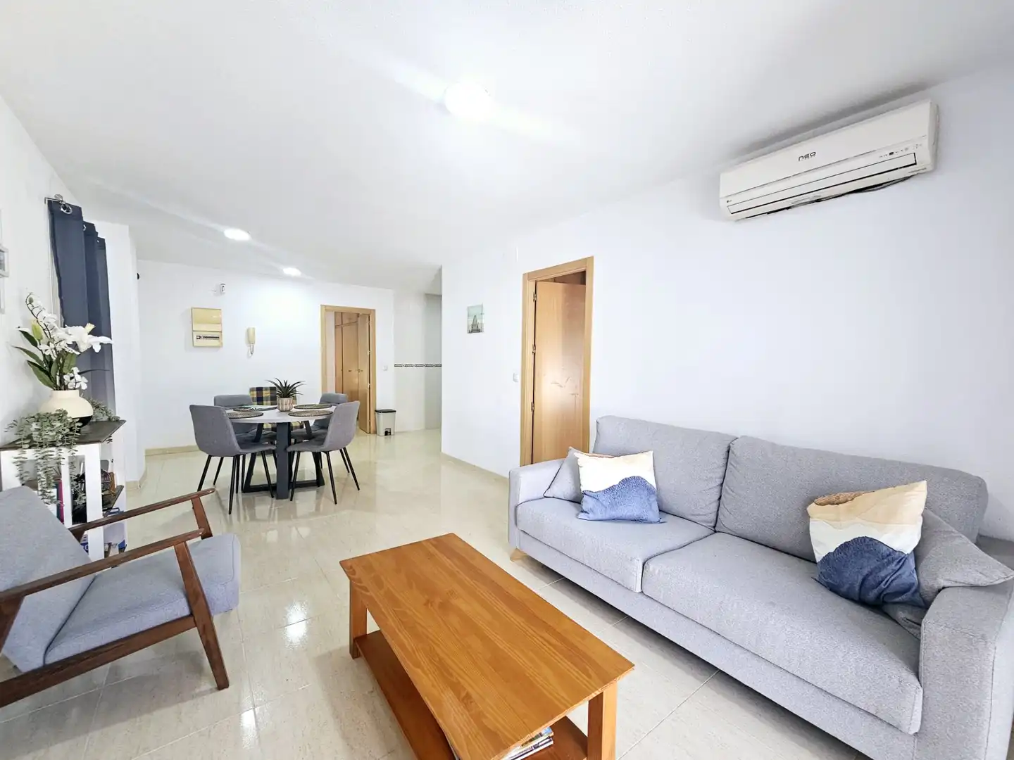 Sala de estar de Apartamento en venta en Mazarrón con Aire acondicionado, Terraza y Amueblado