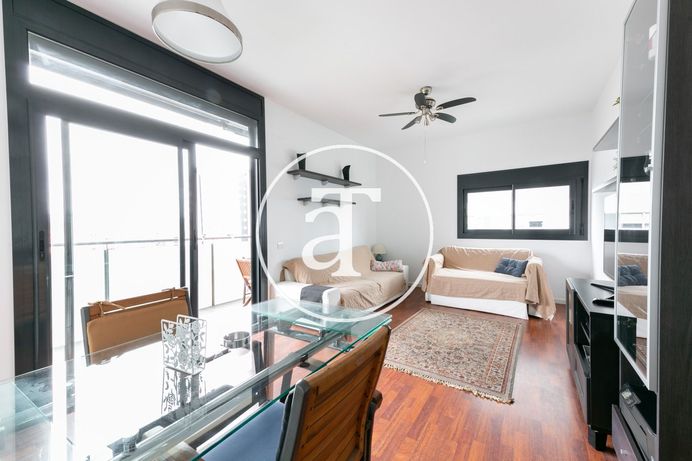 Living room of Flat to rent in L'Hospitalet de Llobregat  with Air Conditioner, Heating and Terrace