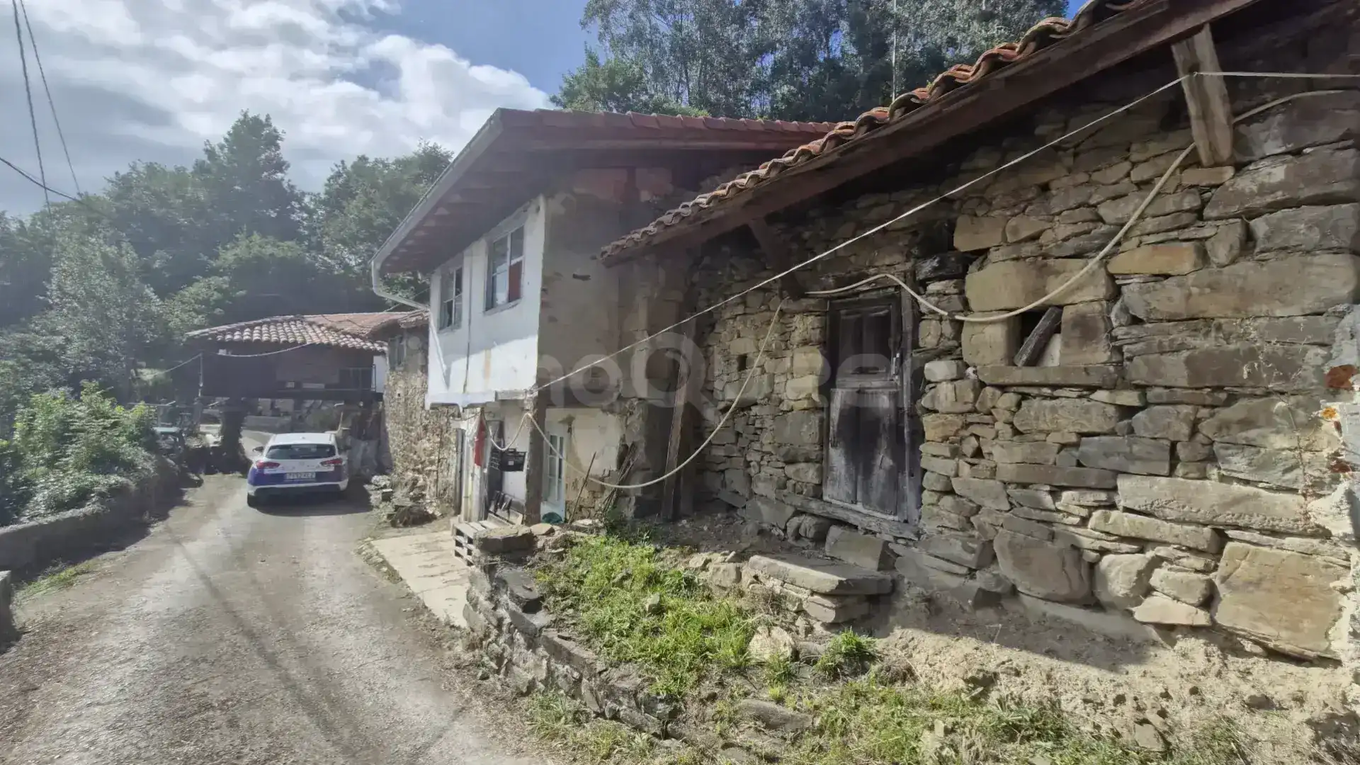 Vista exterior de Casa o xalet en venda en San Martín del Rey Aurelio