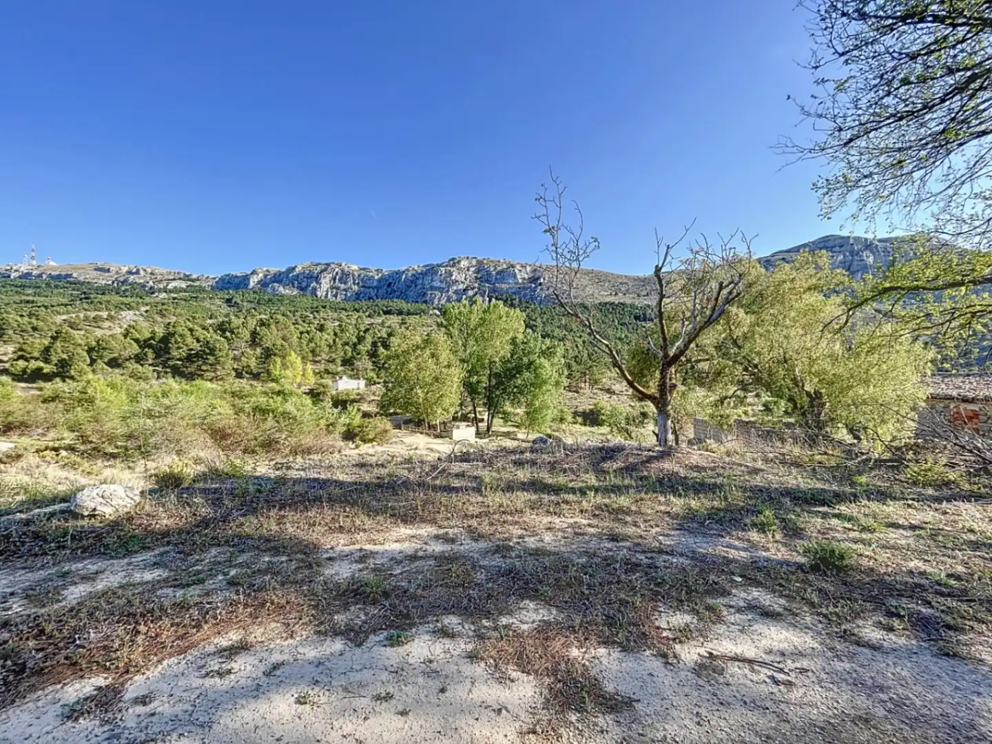Finca rústica en venta en Confrides con Aire acondicionado y Jardín privado