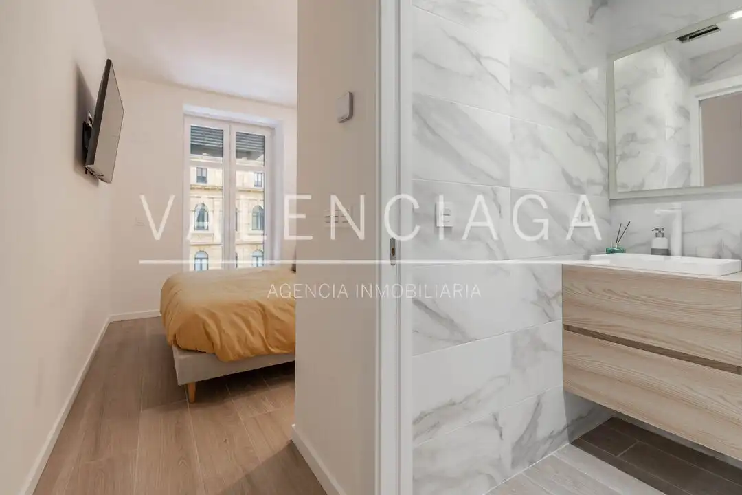 Piso con terraza en venta en Parte Vieja, imagen 12