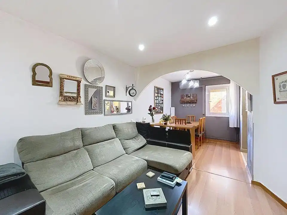 Sala de estar de Apartamento en venta en Barcelona con Aire acondicionado, Calefacción y Parquet