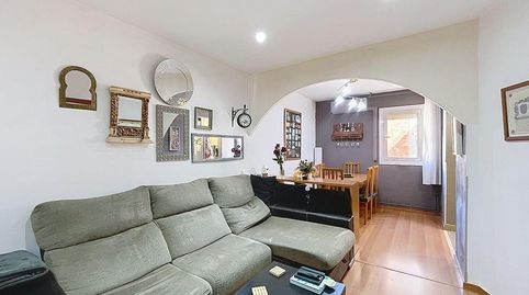 Foto 5 de Apartamento en venta en Carrer Independencia, El Camp de l'Arpa del Clot, Barcelona Capital