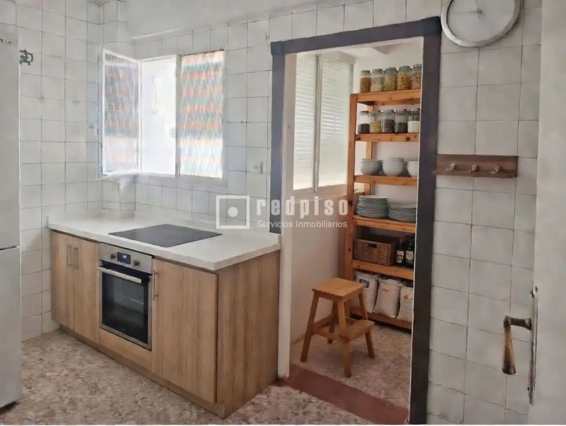 Cocina de Piso en venta en Sevilla con Aire acondicionado y Terraza