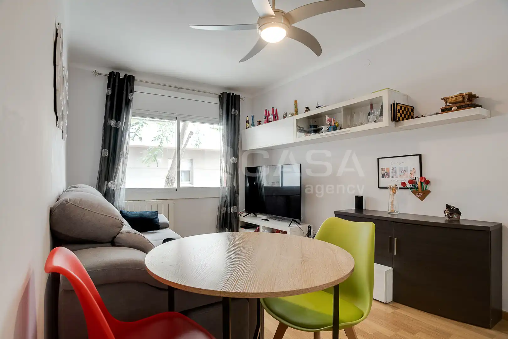 Schlafzimmer von Wohnung zum Verkauf in  Barcelona Capital