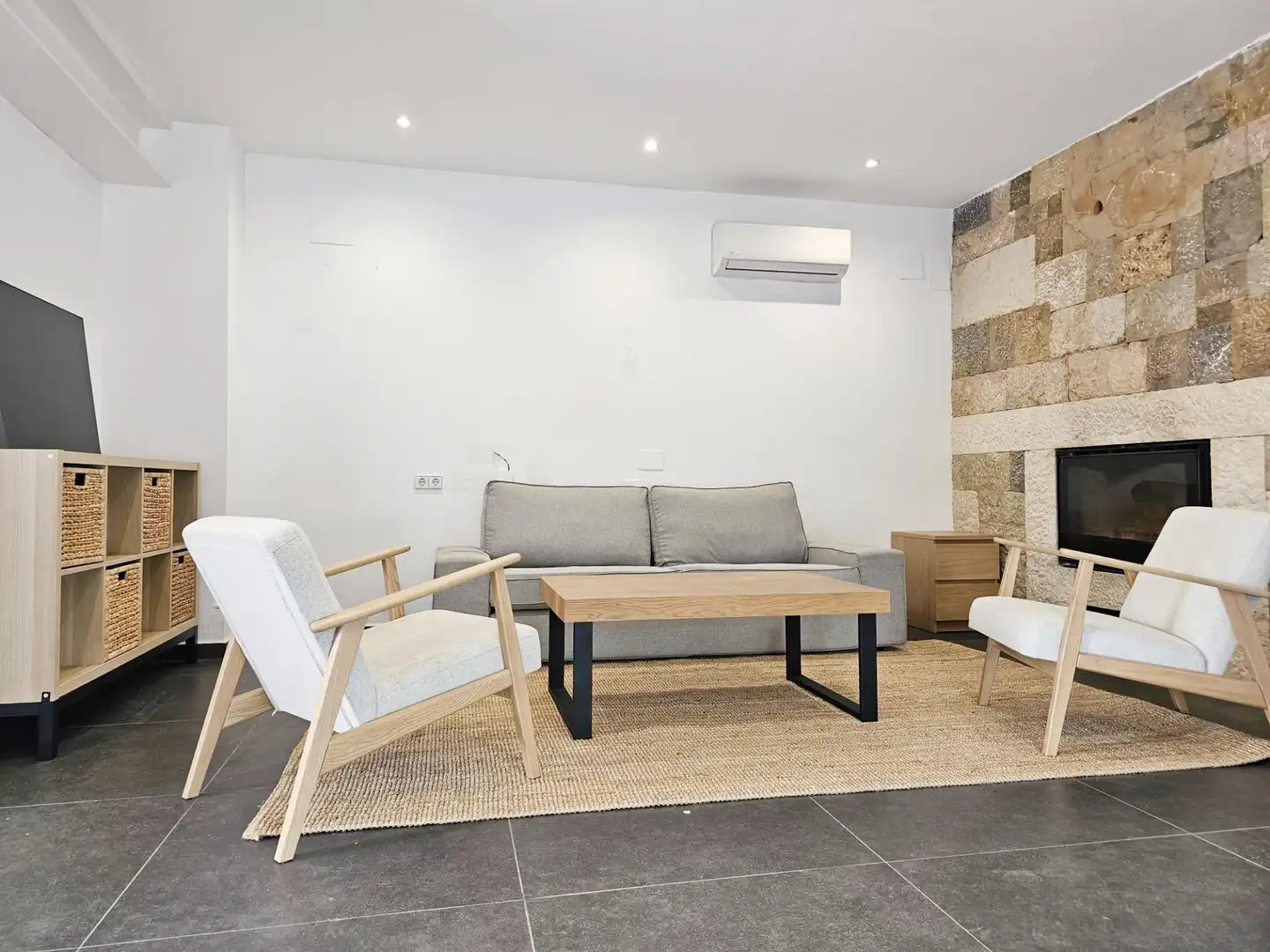 Sala d'estar de Casa o xalet de lloguer en Dénia amb Aire condicionat, Calefacció i Jardí privat
