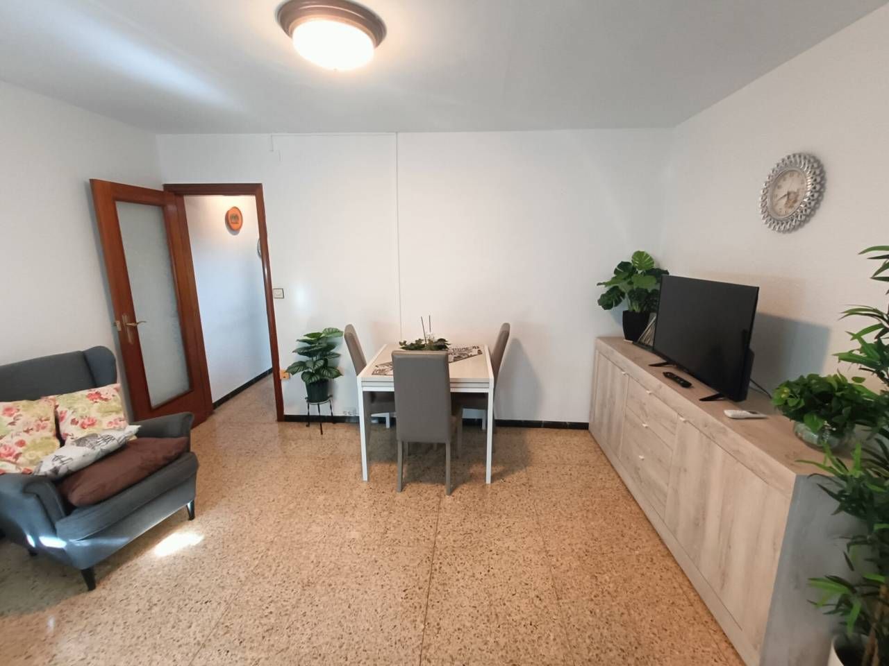 Flat for sale in Irlanda, Can Mariner