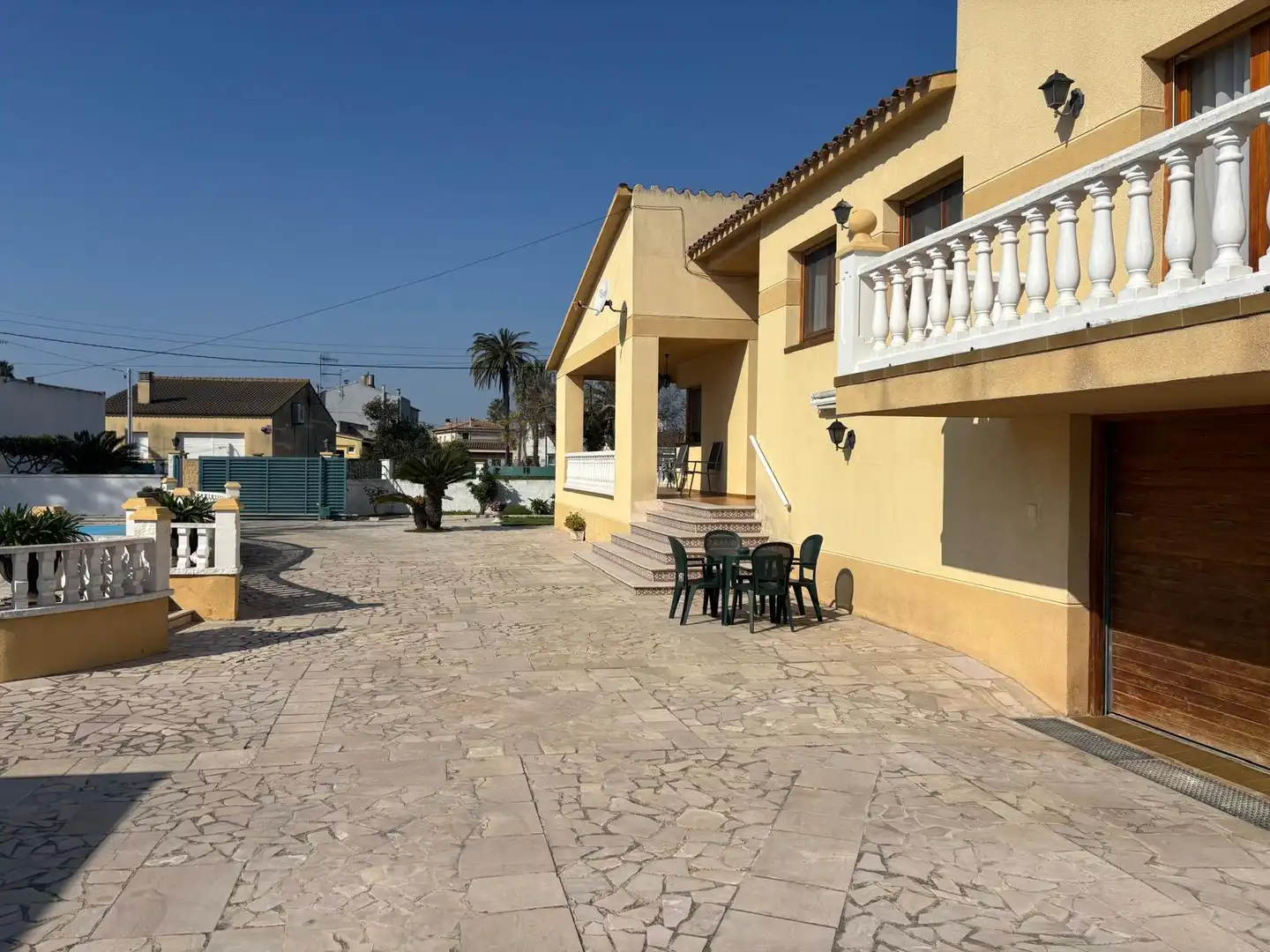 Vista exterior de Casa o chalet en venta en Deltebre con Aire acondicionado, Calefacción y Jardín privado