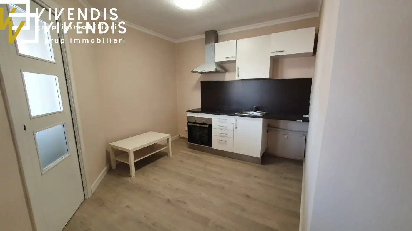 Bedroom of Attic for rent in Lleida  with Air Conditioner, Heating and Parquet flooring