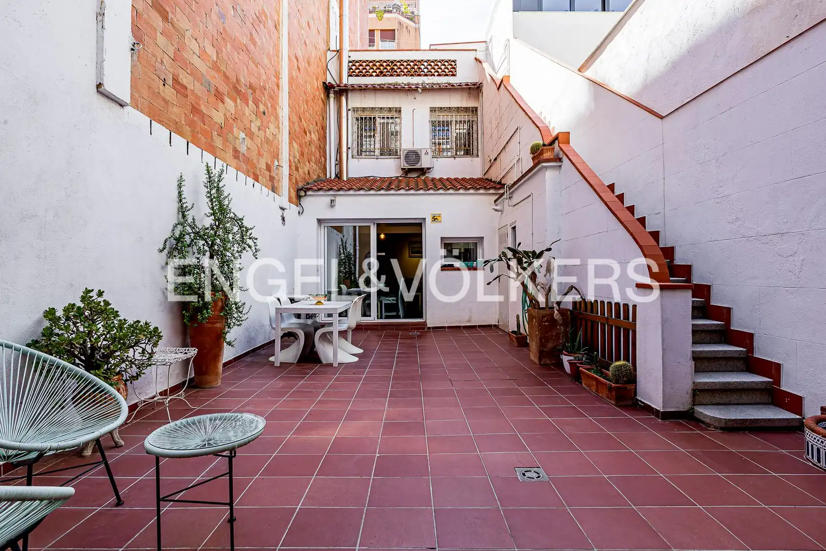 Terraced house with terrace for sale in Sant Andreu