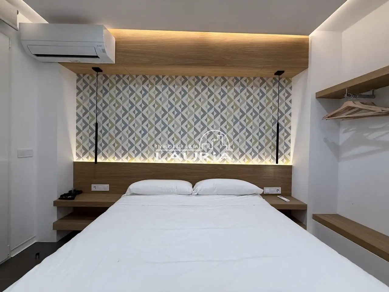 Habitación de Piso en venta en Valencia con Aire acondicionado, Calefacción y Terraza