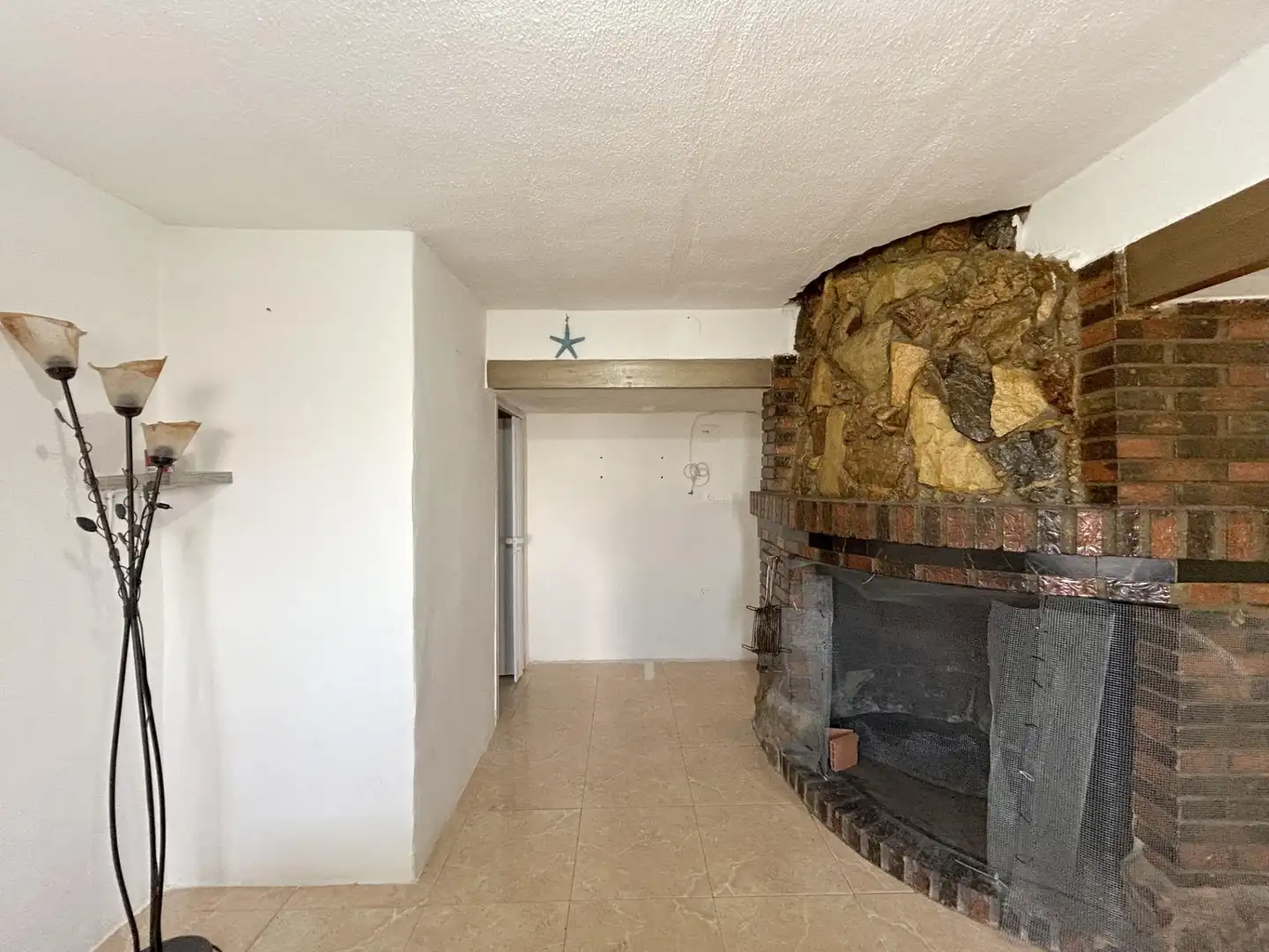 House for sale in Calle de Elda