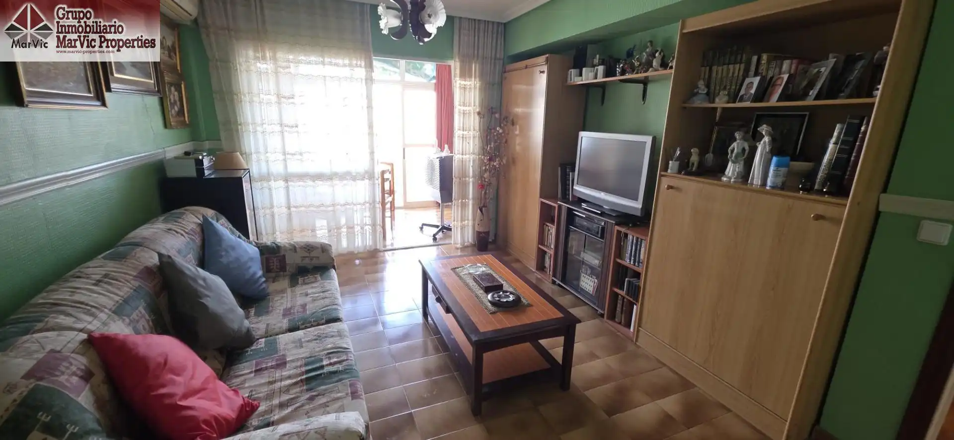 Sala de estar de Apartamento en venta en Benidorm con Aire acondicionado, Jardín privado y Amueblado