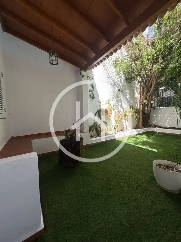 Terrace of Detached homes for rent in El Rosario  with Air Conditioner, Private garden and Furnished
