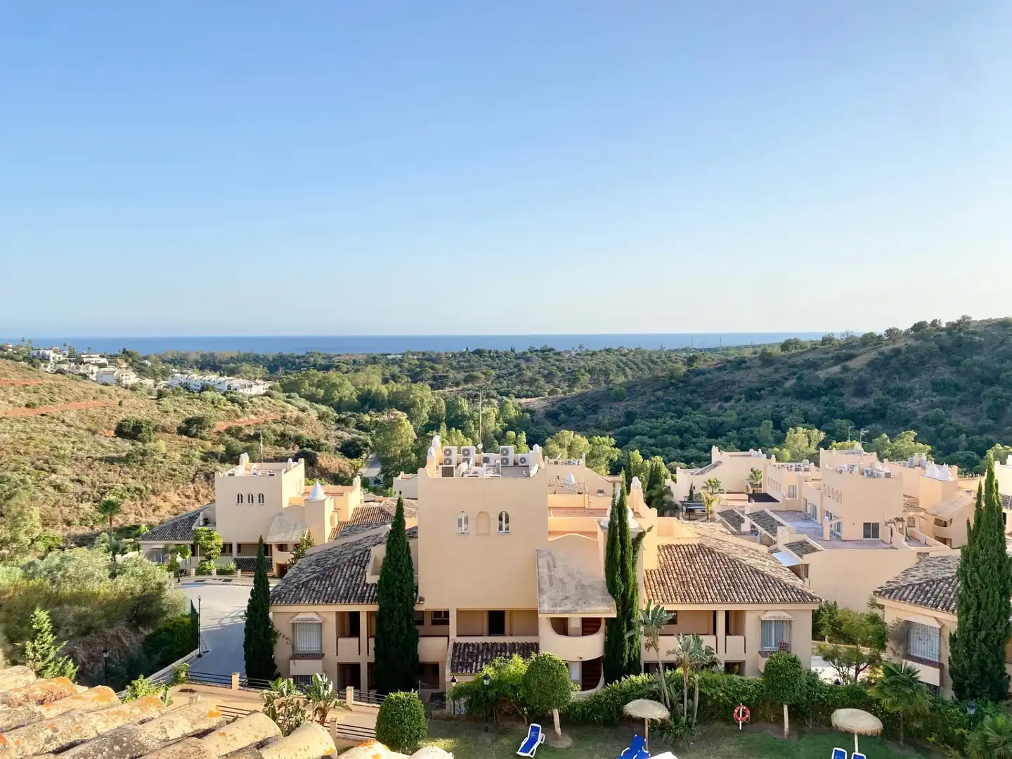 Penthouse with pool for sale in Elviria - Cabopino, imagen 2