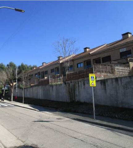 Casa-chalet en Venta en Novés