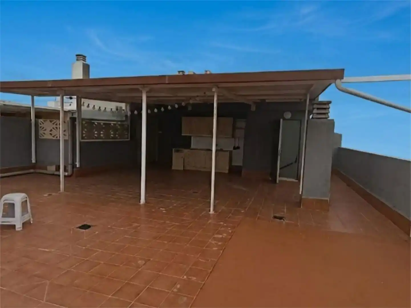 Terrasse von Wohnung zur Miete in Torrent mit Klimaanlage, Schwimmbad und Balkon