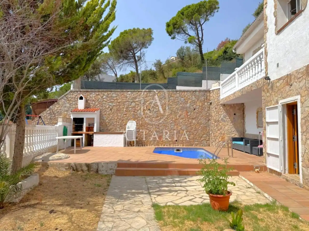 Casa con piscina en venta en Calle Orenetes, imagen 3