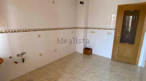 Foto 4 de Pis en venda a Calle Meras, Fuensalida, Toledo