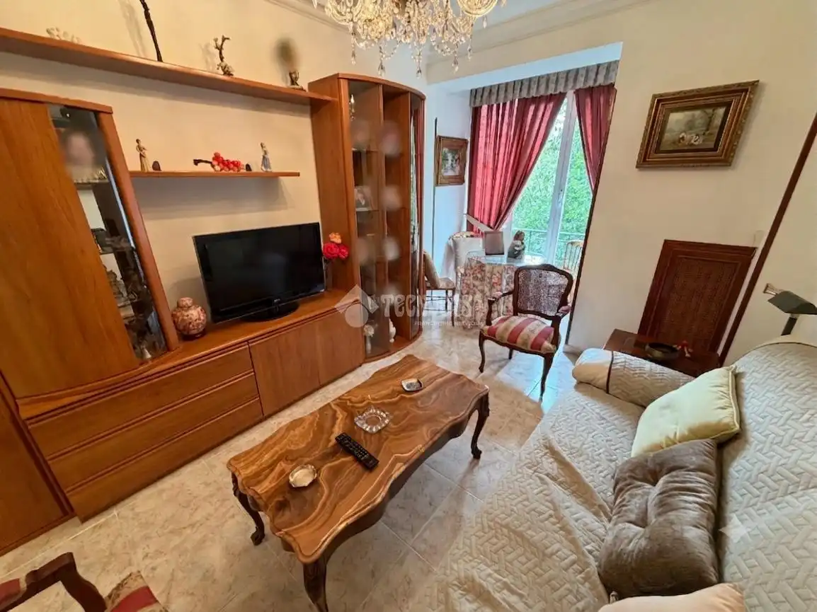 Flat with lift for sale in Av. Donostiarra