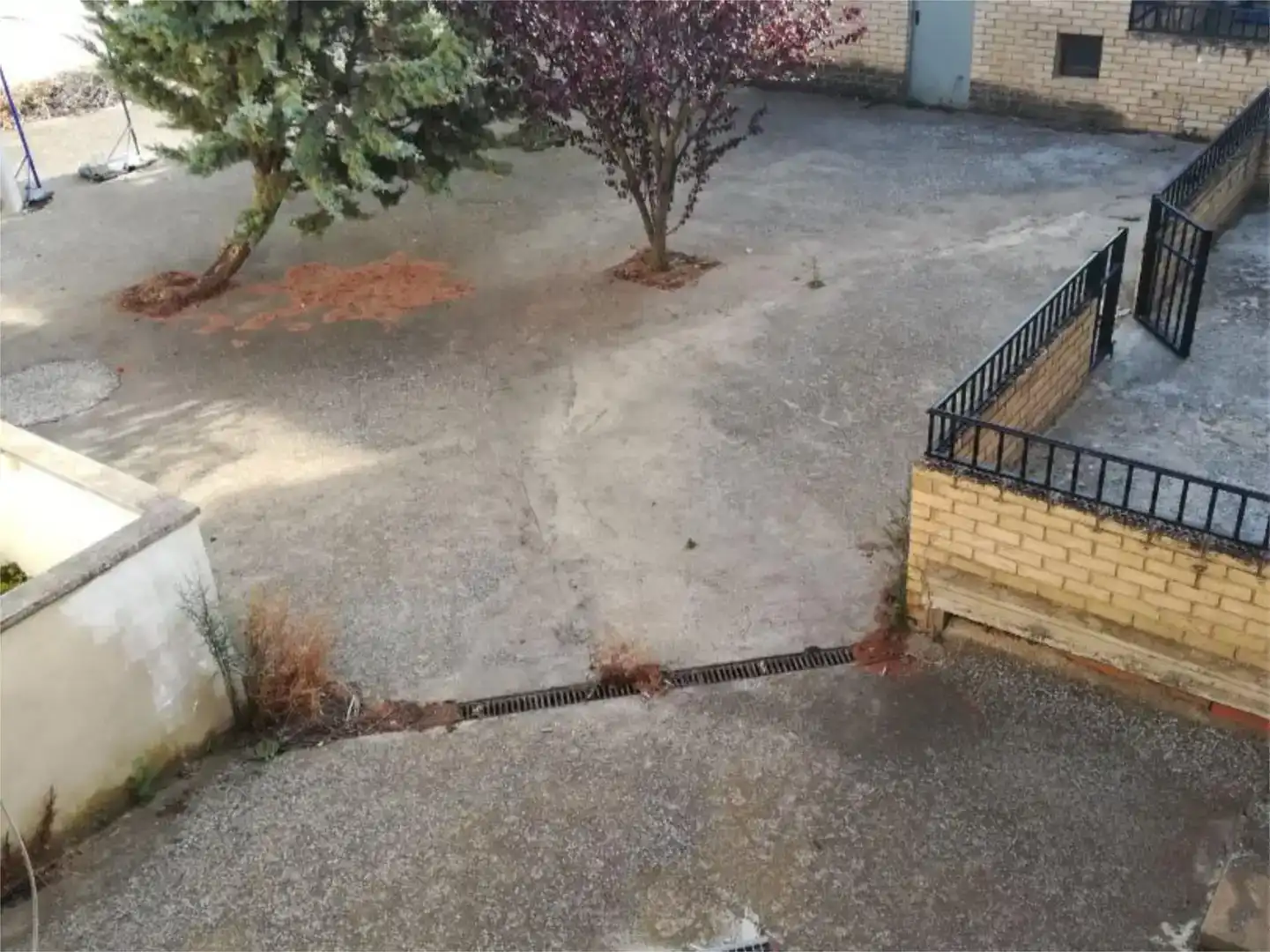 Casa adosada en venda en Sádaba amb Traster, Moblat i Balcó